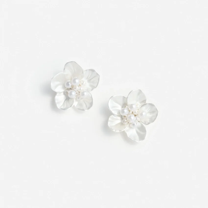 Pearl Flower Earring Pearl Flower Earring