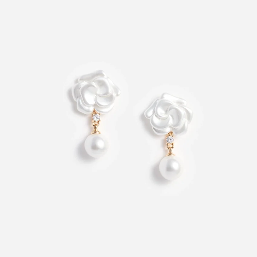 Pearl Flower Earrings Pearl Flower Earrings