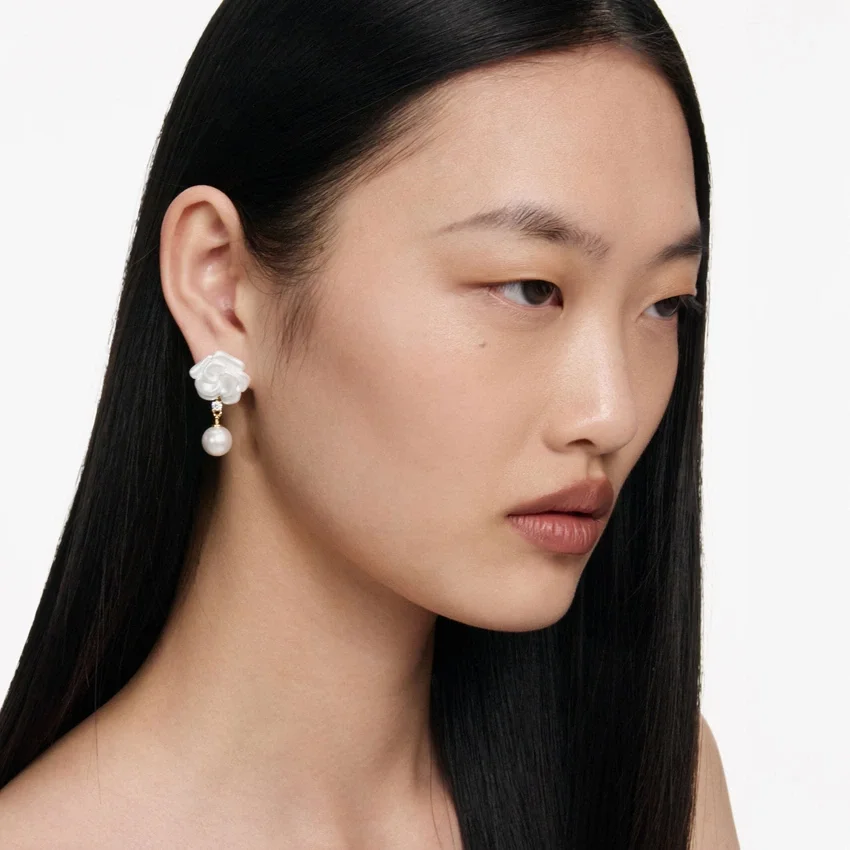 Pearl Flower Earrings Pearl Flower Earrings