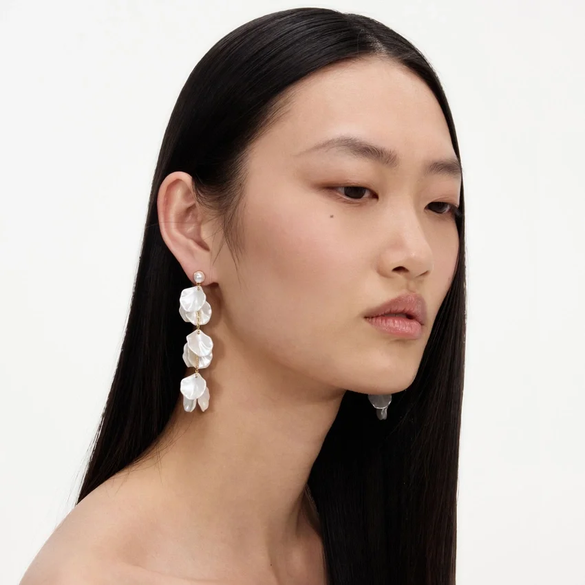 Pearl Petal Tiered Earrings Pearl Petal Tiered Earrings