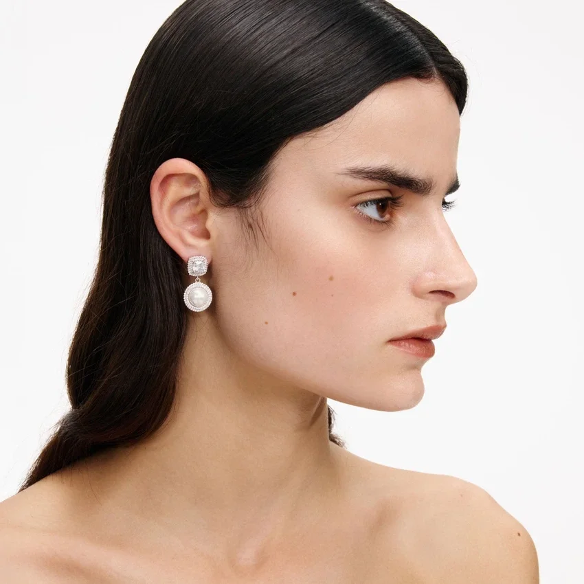 Silver Pearl Drop Earrings Silver Pearl Drop Earrings