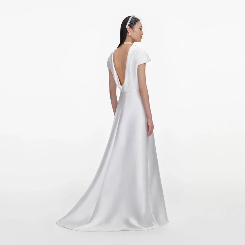 White Taffeta Collared Maxi Dress White Taffeta Collared Maxi Dress