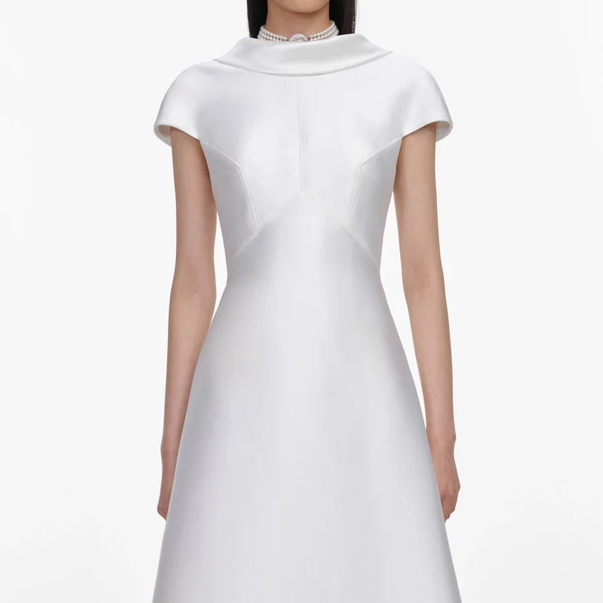 White Taffeta Collared Maxi Dress White Taffeta Collared Maxi Dress